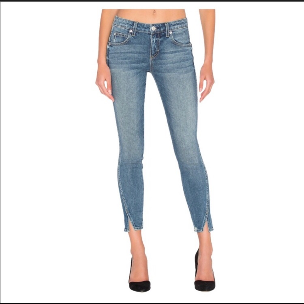 AMO Skinny Twist Jeans in Girl Crush - size 27 (approx size 4)
